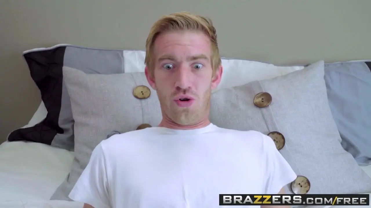 Brazzers - истории настоящих жен - он говорит, что она трахается со звездой  сцены - порно HD