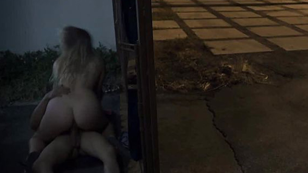 Секс на улице в ночное время суток - порно HD